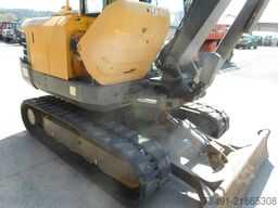 Volvo EC 55C mit POWERTILT