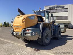LIEBHERR L566 Xpower