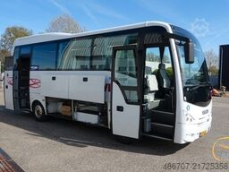ISUZU Turquoise EURO 6, 30 Sitzplätze, 6 Stände