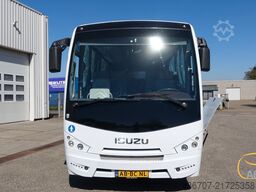 ISUZU Turquoise EURO 6, 30 Sitzplätze, 6 Stände