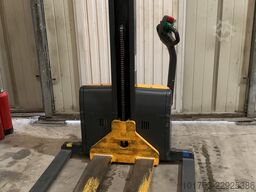 Jungheinrich EMC B10