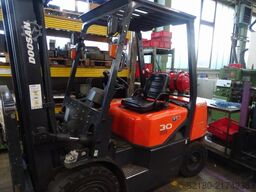 DOOSAN G30G