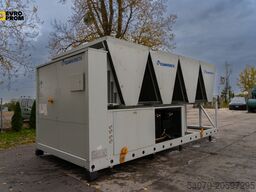 Used Aircooled chiller CLIMAVENETA NECS SL 1314 334 KW. 2017 yom