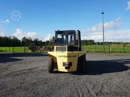 Caterpillar VH6 200 Forklift