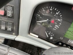 Van Hool T 916 Astron