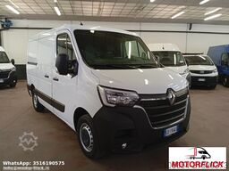Renault Master T28
