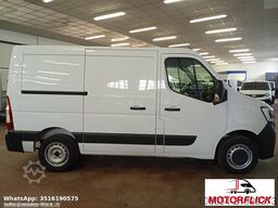 Renault Master T28