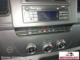 Renault Master T28