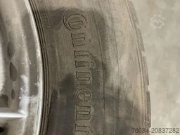 Continental Continental banden met velgen 235/65 R17