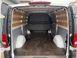 Mercedes-Benz Vito 111 CDI Lang Airco Trekhaak Camera Navi Lm...