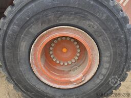 Hitachi ZW250-6