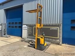 JUNGHEINRICH EJC112