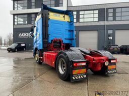 Volvo FH 13.500 Globetrotter / 2x Tank / Euro 6