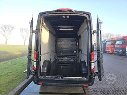 FORD TRANSIT 2.0 L3H3 RWD Navi!