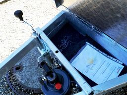 Vezeko HUSKY F 08.25 | PLANE | SCHWARZ 246X127X155CM 750KG | ABSENKER