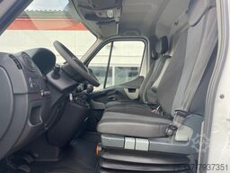Renault Master Arbeitsbühne 2Personen Korb200 kg