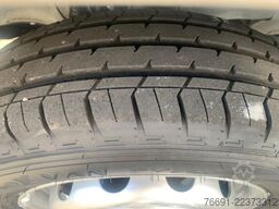 Ford Transit 350 - Ribaltabile Trilaterale