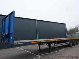 Pacton Flatbed trailer with twistlocks