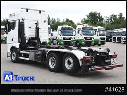 MAN TGX 26,500 LL, HIAB Intarder Navi Sound, Funk
