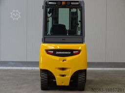 Jungheinrich EFG540k - TRIPLEX