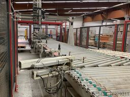 Wamhoff Beschickung und Stapelanlage