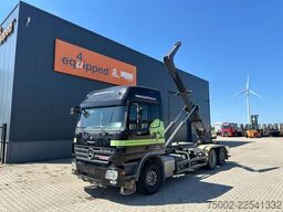 Mercedes-Benz Actros 2646 ACTROS 2646 V6 6x2 / 3 PEDALS / RET...