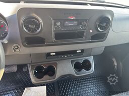 Mercedes-Benz eSprinter 312 Kasten Hochdach Standard AUT Kam.