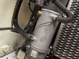 Mercedes-Benz 1424 Ă–lspurenbeseitiger