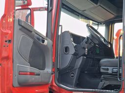 Scania R580 V8 Topline 6x2 - Box with sidedoors - Reta...