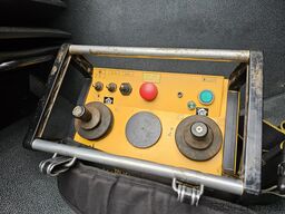 DAF CF 85.330 ATI / 40 t/m CRANE / KRAN / 8.500 km!