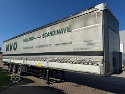 Schmitz Cargobull 3-Axle / Galvanised chassis / Open Roof / SAF A...