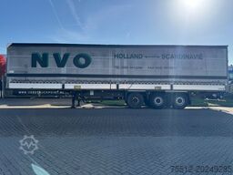Schmitz Cargobull 3-Axle / Galvanised chassis / Open Roof / SAF A...
