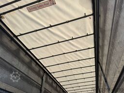 Schmitz Cargobull 3-Axle / Galvanised chassis / Open Roof / SAF A...