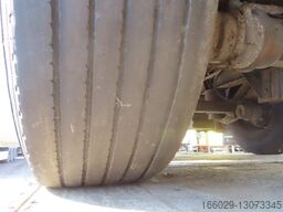 KRONE Stahlmattenauflieger mit Bordwände