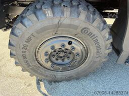 Mercedes-Benz Mercedes Benz Unimog U 400 6 Zylinder