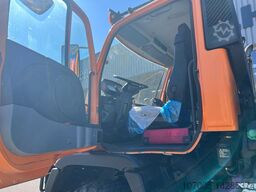 Mercedes-Benz Mercedes Benz Unimog U 400 6 Zylinder