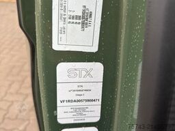 RENAULT Master STX 5 Sitzer Haras ex. Lang Automatik