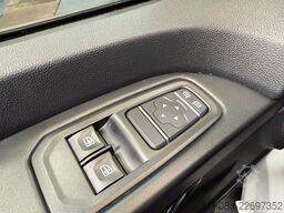 RENAULT Trafic Kombi L1H1 Life Style 8 Sitze AC LED PDC