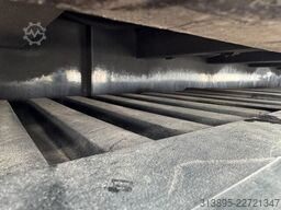 Meusburger Tieflader/Mega ( 1363 x 300 x 347 ) BPW LIFT