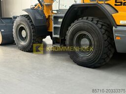 Liebherr L526
