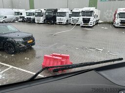 DAF CF 370 FA / 802 dkm / Curtainside / Loadlift / ...