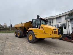 Caterpillar 730