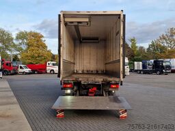 Volvo FM 13.460 Globetrotter 6x2*4 - Frigo Carrier Su...