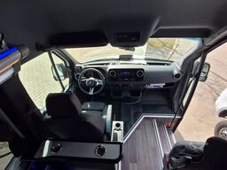 MERCEDES-BENZ 519  Allrad 4 x 4  20 / 23 Sitzer schnelle Liefe