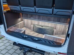 MERCEDES-BENZ 519  Allrad 4 x 4  20 / 23 Sitzer schnelle Liefe