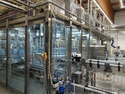 SMI Blasmaschine, Füller, Verschließer, Combiblock