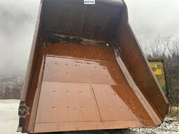 Perlini DP705 Dump Truck