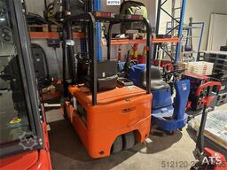 Daewoo B20T truck w/ 4.5 m lift height