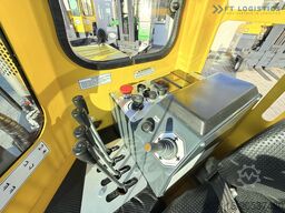 Combilift C3000 GAS TRIPLEX 4900 FREE LIFT CABIN