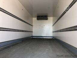 DAF CF 260 FA / Carrier Koeler / Chereau Frigo Box ...